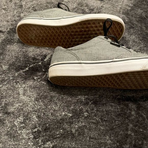 Vans - Picture 5 of 5